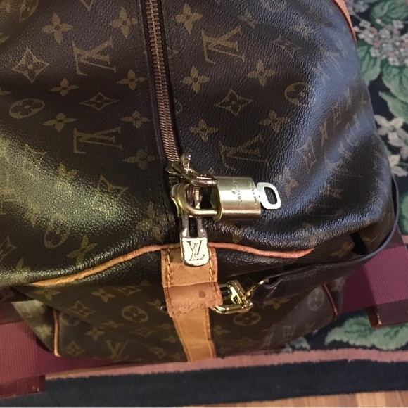 LOUIS VUITTON BANDOULIERE KEEPALL DUFFLE BAG 60 - Picture 9 of 14